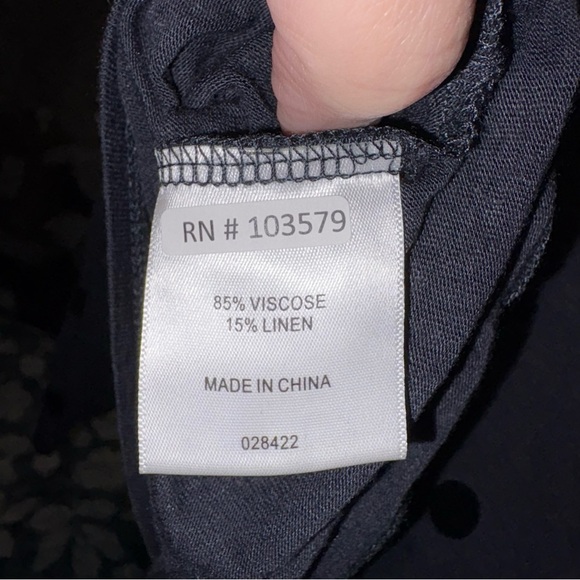 Sussan Dark Gray and Black Polka Dot Tie Front Long Sleeve Blouse, NWOT - Picture 3 of 4